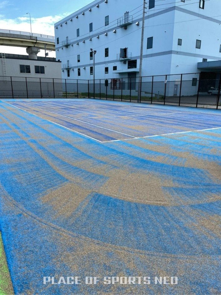 札幌レンタルテニスコート　プレイスオブスポーツネオ　屋外テニスコート整備