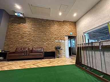 室内ゴルフ練習 個室シミュレーションゴルフ札幌 PLACE OF SPORTS NEO⁺